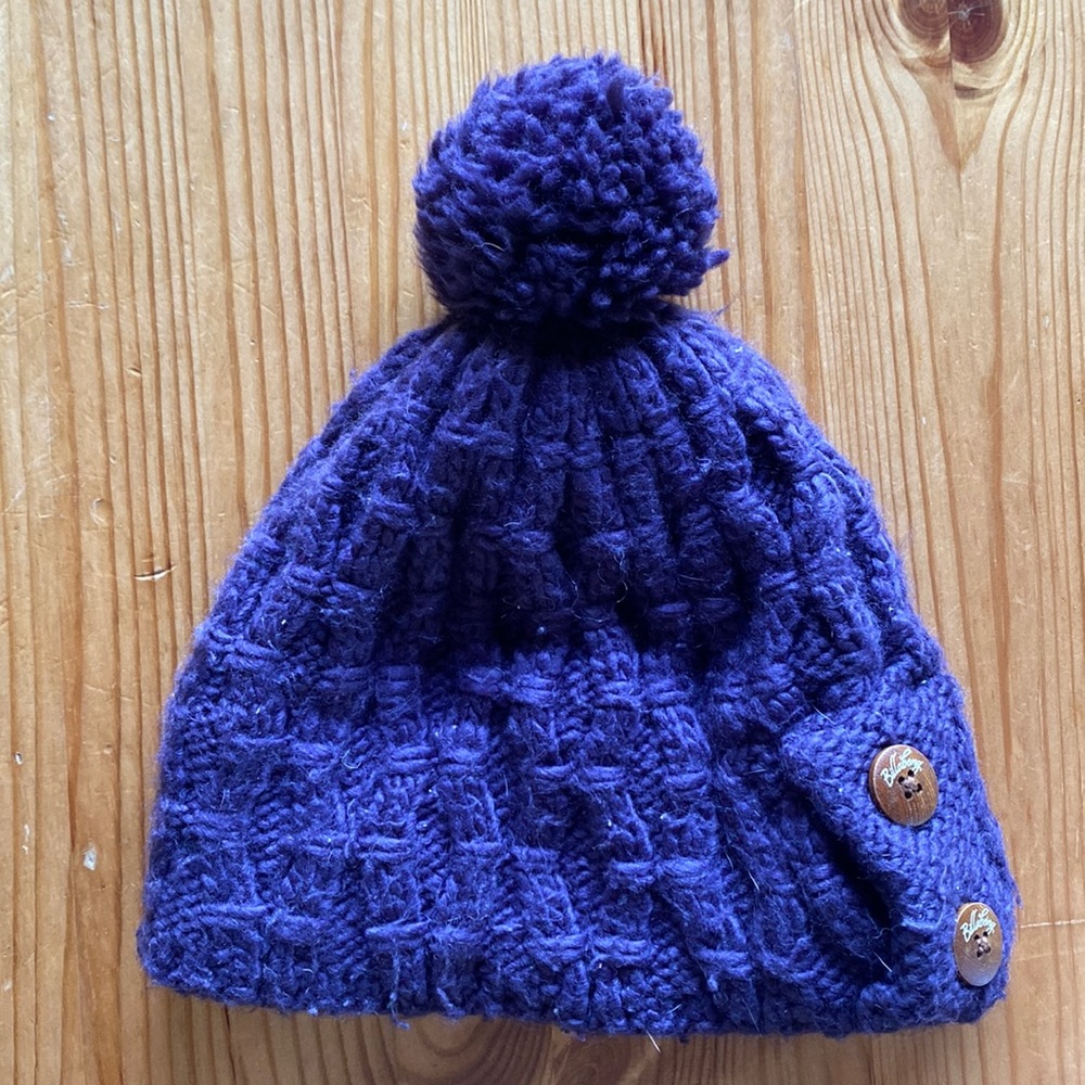 Cozy Billabong purple beanie